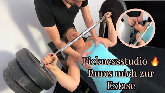 Fitness coach fucks me to ecstasy! Cum all over my hole!