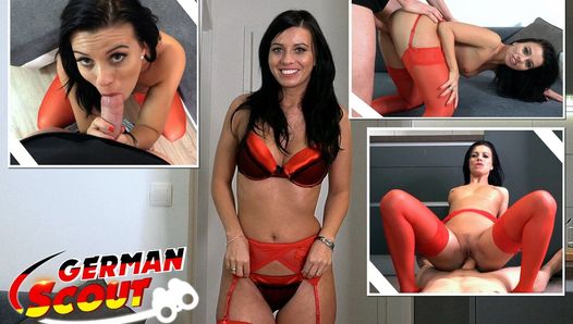 German Scout – sexy magra milf Vicky Brown recolhida e conversa com foda no casting