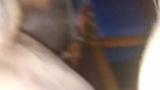 Se divertindo com a esposa ….