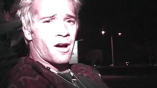 Pega puta amadora de ruas tem anal fodido