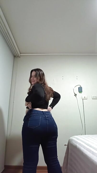 Nicole Has Something to Show You…