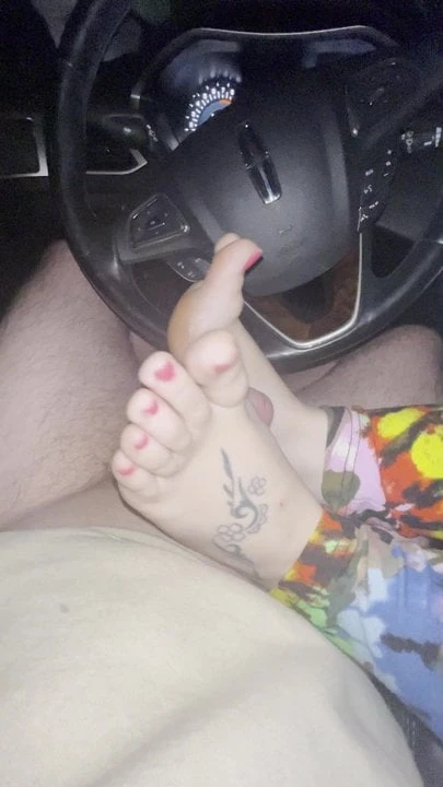 18 Year Old First Footjob