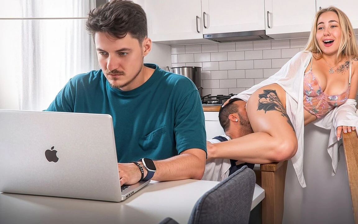 Husband Is Out: Time to Fuck a Stranger Plumber